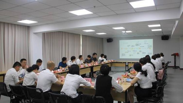 中南大学天心城投集团企业管理与转型发展研修班成功举办